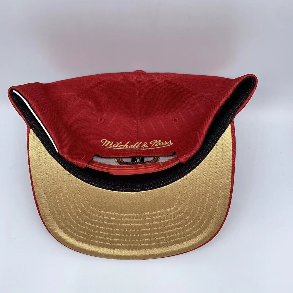 Air Jordan Chicago Bulls‎ Chinese New Year Mitchell & Ness Hat Snapback Cap